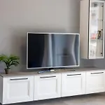 아파트 Beautifully Furnished 3 Bedroom In Qawra