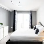 아파트 Beautifully Furnished 3 Bedroom In Qawra *