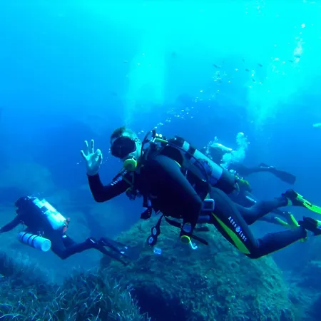 Lejlighed Beautifully Furnished 3 Bedroom In Qawra San Pawl il-Baħar