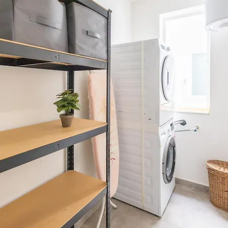 Beautifully Furnished 3 Bedroom In Qawra