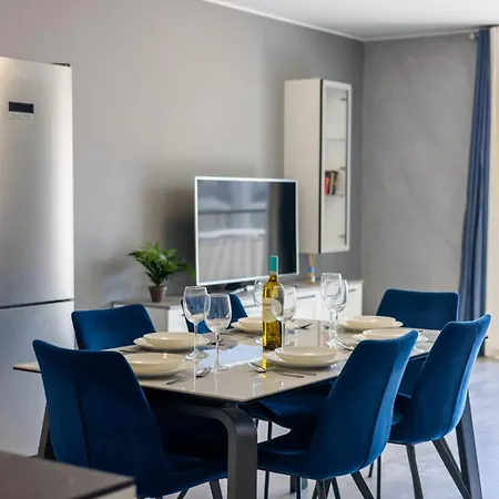 Beautifully Furnished 3 Bedroom In Qawra *