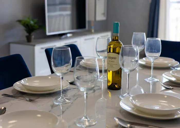 Beautifully Furnished 3 Bedroom In Qawra Apartament