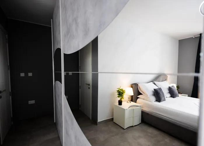 Beautifully Furnished 3 Bedroom In Qawra Apartament *