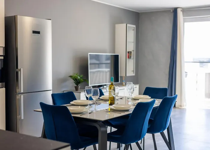 Beautifully Furnished 3 Bedroom In Qawra *